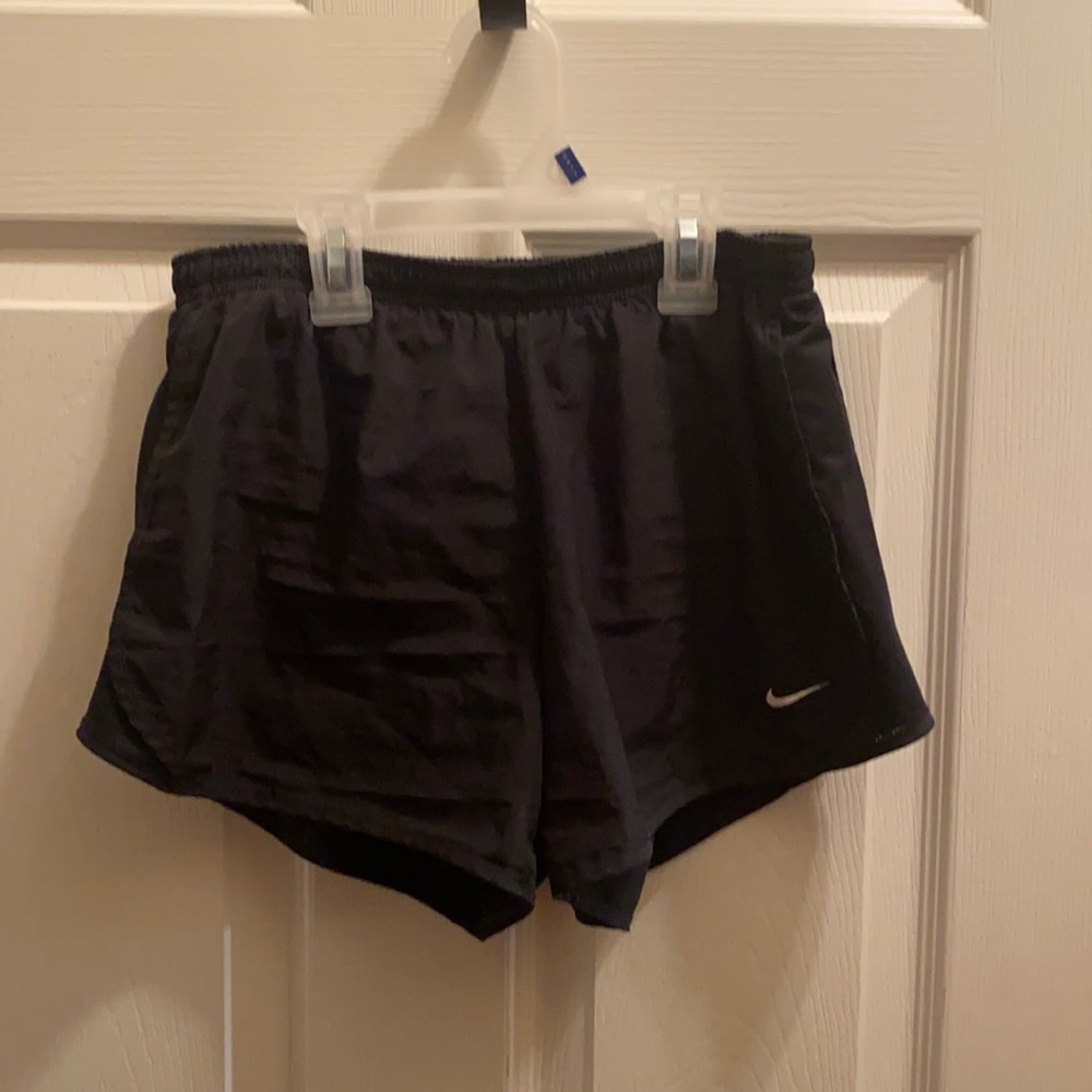 Nike shorts EUC